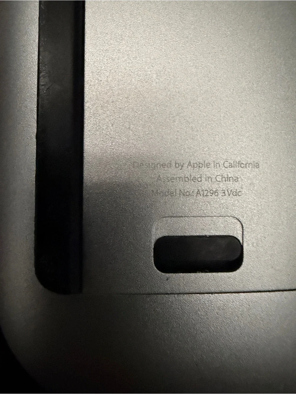 Apple White Magic Mouse 2 - Glossy White Finish